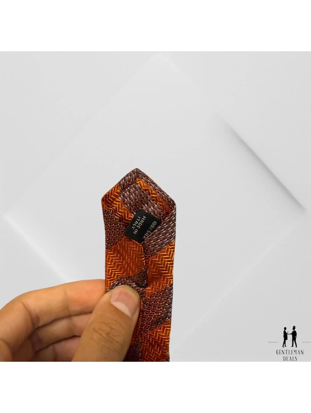 Jos. A. Bank Signature Men's 100%  Silk Necktie Striped Awning Knit Long 58x4